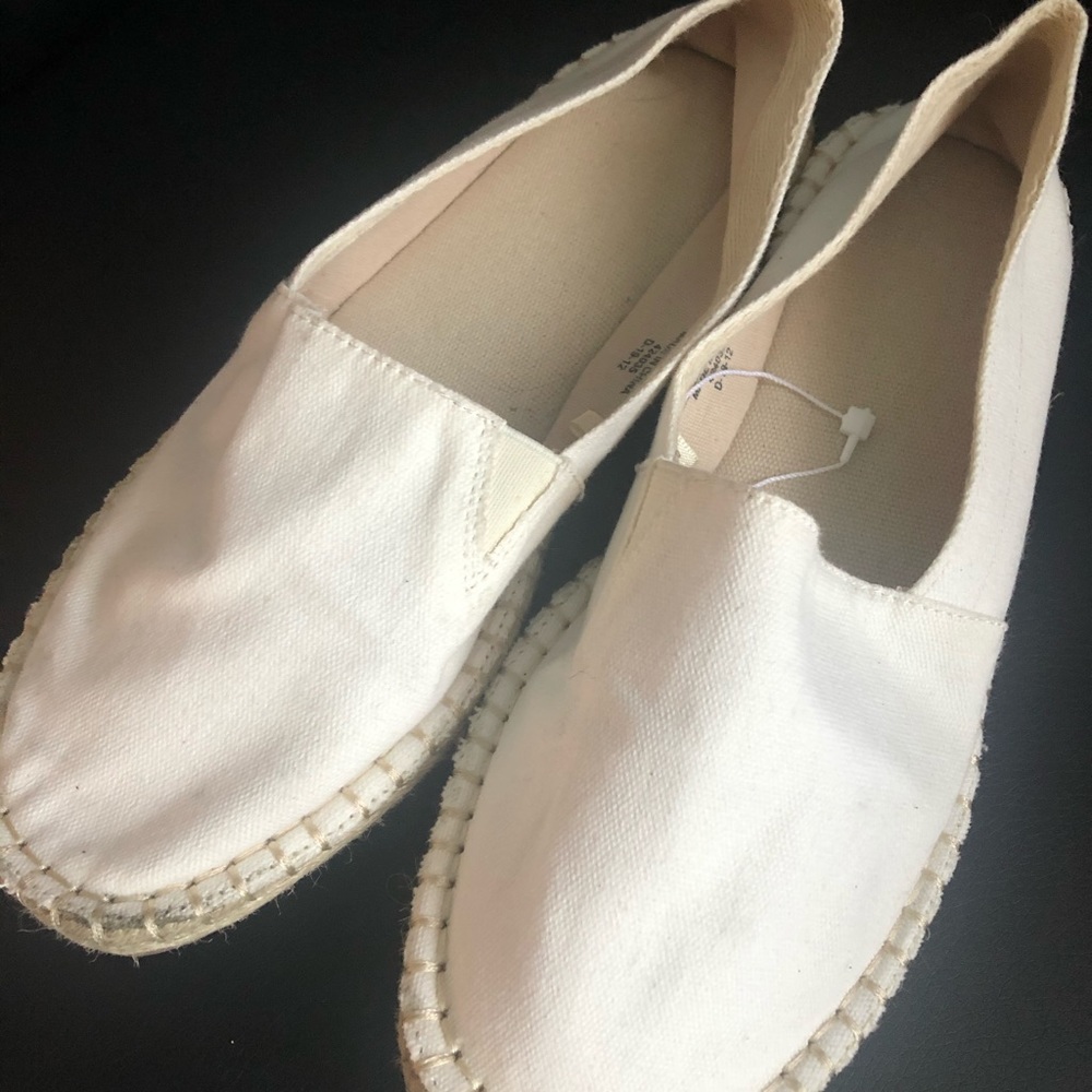 White flats, used once !